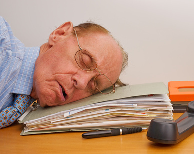 Sieste au boulot : 64% des directeurs financiers sont pour !